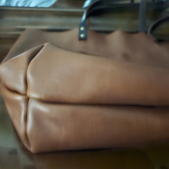 Portland Leather Oversized Tote Bag - Honey - Picture 6 of 7